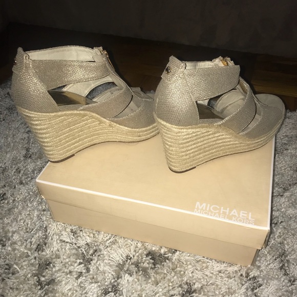 Michael Kors Wedges - Picture 3 of 4